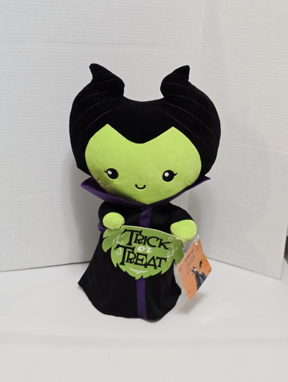 Disney Villains 18" Plush Maleficent Halloween Door Greeter Trick or Treat